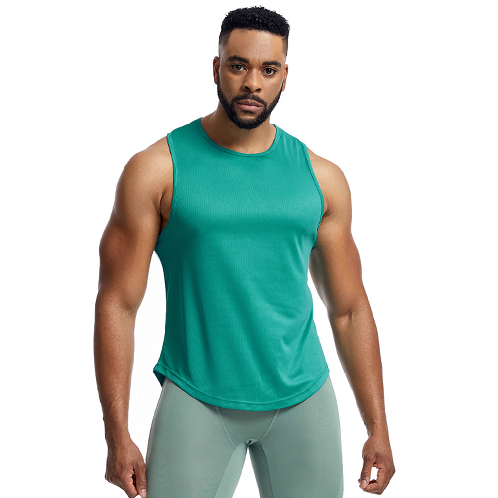 Mesh-breathable-sports-undershirt-mens-summer-loose-large-size-fitness-undershirt-sweat-running-basketball-undershirt-2.jpg